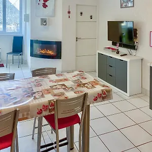  Appartement Beautiful In La Bourboule With Kitchen France